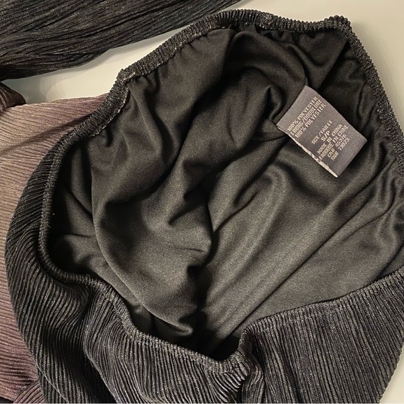 Suzy Shier long sleeve satin blouse - Picture 8 of 10